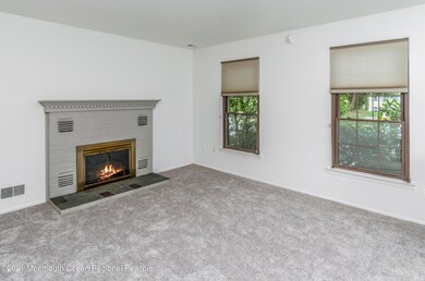 07-Living Room