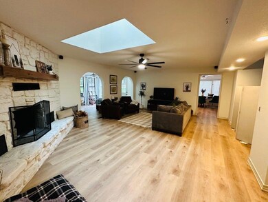 4 Singleton Cir, Bella Vista, AR 72715 - photo 3