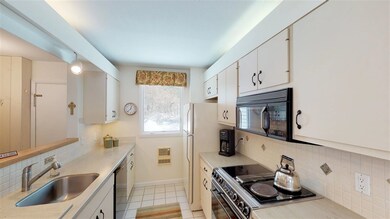 11 White Cap Way unit 7, Waterville Valley, NH 03215 - photo 5