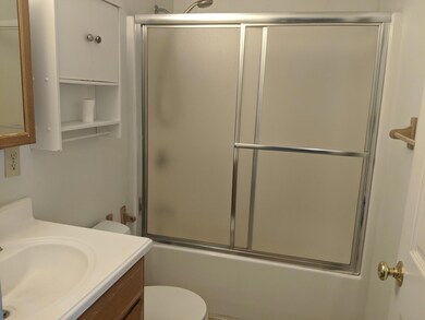 2000 Brookhurst St unit 34, Medford, OR 97504 - photo 4