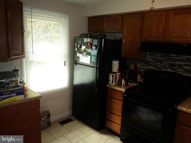 12615 Misty Meadow Place, Germantown, MD 20874 - photo 7