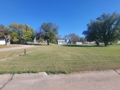 1213-1221 9th St, Auburn, NE 68305 - photo 4