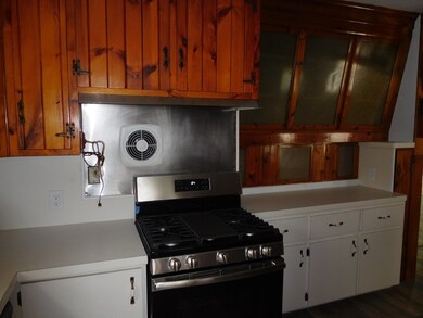 1448 Lakeview Ave unit 1, Dracut, MA 01826 - photo 3