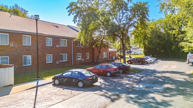 91 Maplewood Ave, Columbus, OH 43213 - photo 6