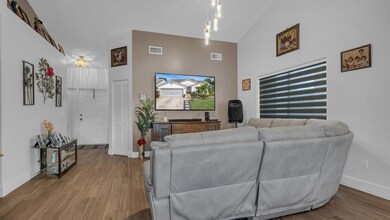 2875 Norway Pine Ln, Lake Worth, FL 33462 - photo 7