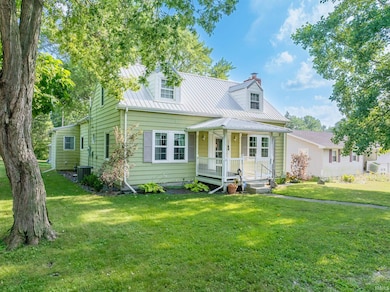 147 Grant St, Wabash, IN 46992 - photo 2