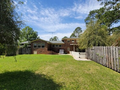 1908 Lullwater Rd, Albany, GA 31707 - photo 6