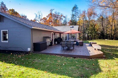 7 Gordon Dr, Londonderry, NH 03053 - photo 4