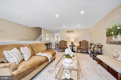 3502 Columbia Court Way unit 3502, Newtown Square, PA 19073 - photo 6