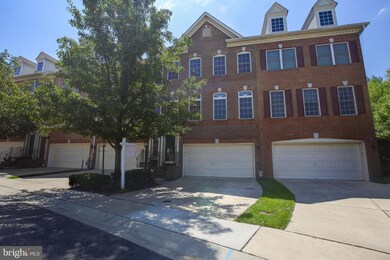 2458 Cheyenne Dr, Gambrills, MD 21054 - photo 3