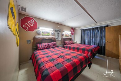 414 N Main St, Lucas, KS 67648 - photo 6