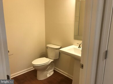 1720 Meridian Dr, Hagerstown, MD 21742 - photo 4