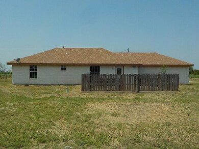 201 E Roosevelt Rd, Donna, TX 78537 - photo 3