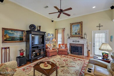 117 Eastside Dr PIC#5