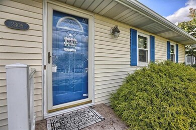 2308 Treeline Dr, Easton, PA 18040 - photo 3