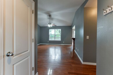 434 Stone Rd, Kimberling City, MO 65686 - photo 4