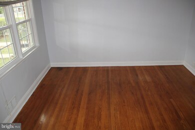 1767 White Oak Ave, Parkville, MD 21234 - photo 3