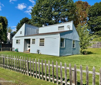 46 Bossidy Dr, Pittsfield, MA 01201 - photo 3