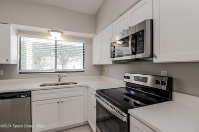 004-photo-kitchen-9364583