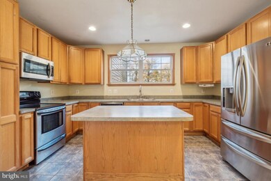 1919 Hilltop Rd, Jessup, MD 20794 - photo 6