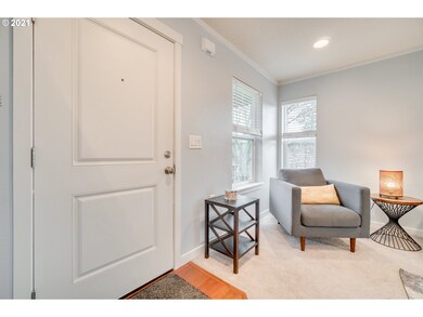 103 N Cedar St, Canby, OR 97013 - photo 3