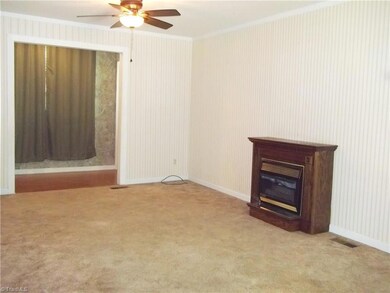 1540 Leslie St, Asheboro, NC 27205 - photo 3