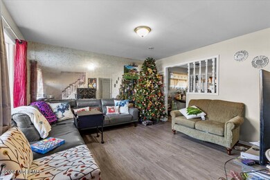 126 Rutledge Ave, Ewing, NJ 08618 - photo 4