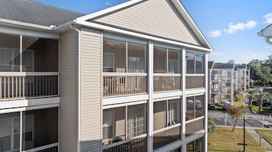 1058 Sea Mountain Hwy unit 11-301 Seven Oaks, North Myrtle Beach, SC 29582 - photo 3