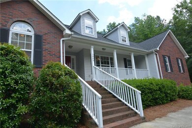 1009 Riddle Oak Ln, Clover, SC 29710 - photo 3