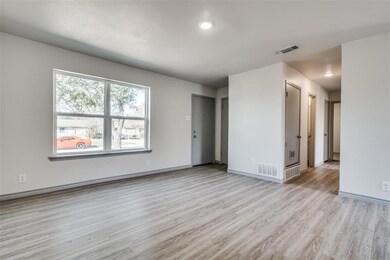 1318 Briarwood Dr, Mesquite, TX 75149 - photo 5