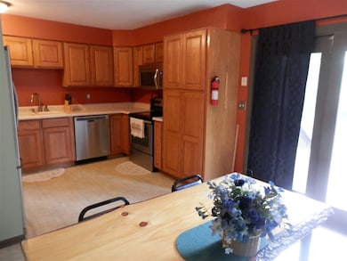 3611 W Parkview Dr, Bloomington, IN 47404 - photo 3