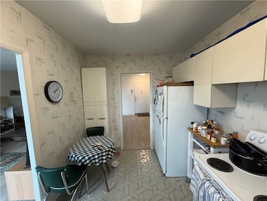 5100 5th Ave unit 509, Pittsburgh, PA 15232 - photo 7