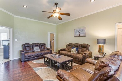 517 Crow Ave, Weatherford, TX 76085 - photo 4