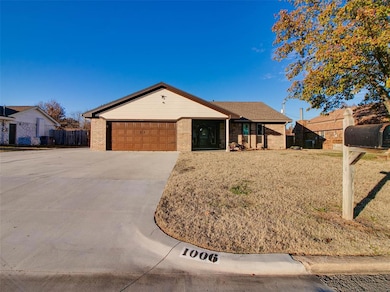1006 E 13th St, Cushing, OK 74023 - photo 2