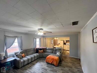 604 Mclain St, Newport, AR 72112 - photo 6