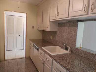 111 Devir St unit 305, Malden, MA 02148 - photo 6