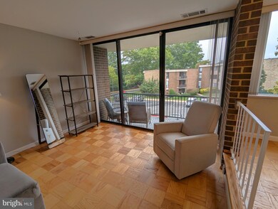 2115 Walsh View Terrace unit 8203, Silver Spring, MD 20902 - photo 6