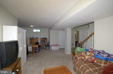 26173 Lands End Dr, Chantilly, VA 20152 - photo 3