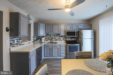 910 Olive Branch Ct, Edgewood, MD 21040 - photo 6