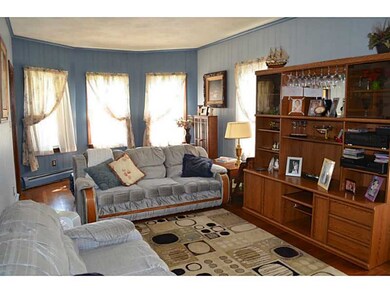 327 Norwood Ave, Warwick, RI 02888 - photo 5