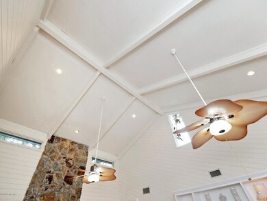 Living Room Ceiling