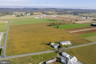 125 Indiantown Rd, Ephrata, PA 17522 - photo 2