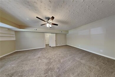 8030 Sumit Creek Dr NW unit 4, Kennesaw, GA 30152 - photo 4
