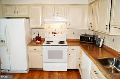 10973 Trotting Ridge Way, Columbia, MD 21044 - photo 6