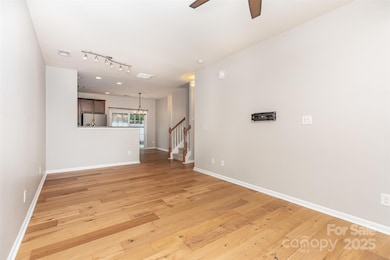 1437 Harpers Inlet Dr, Clover, SC 29710 - photo 3