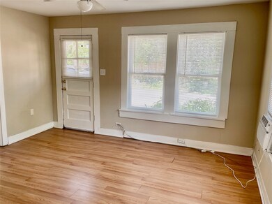 2506 Columbia St, Houston, TX 77008 - photo 6