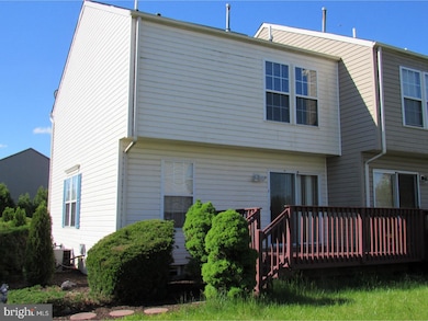 1 Linden Place, Newark, DE 19702 - photo 2