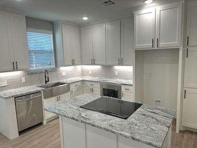 902 Wilde St, Denison, TX 75020 - photo 4