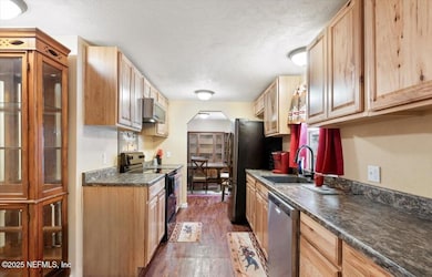 4621 Alligator Blvd.
