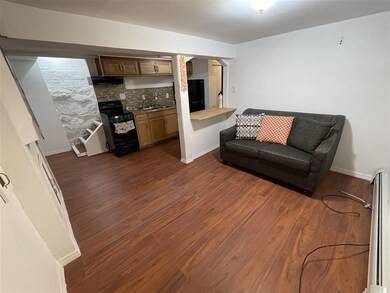 33 Lock St unit B, Nashua, NH 03064 - photo 3